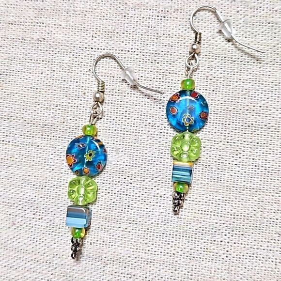 Set of 2 Vintage Blue Millefiori  Bead Dangle Earrings Abalone OOAK - Picture 2 of 10
